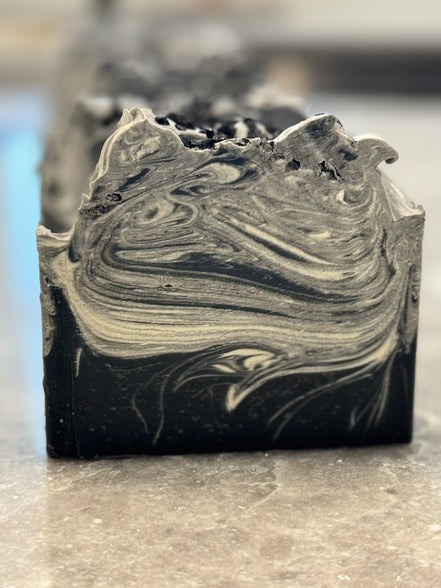 Tallow Spa-Charcoal & Lava Salt Bar