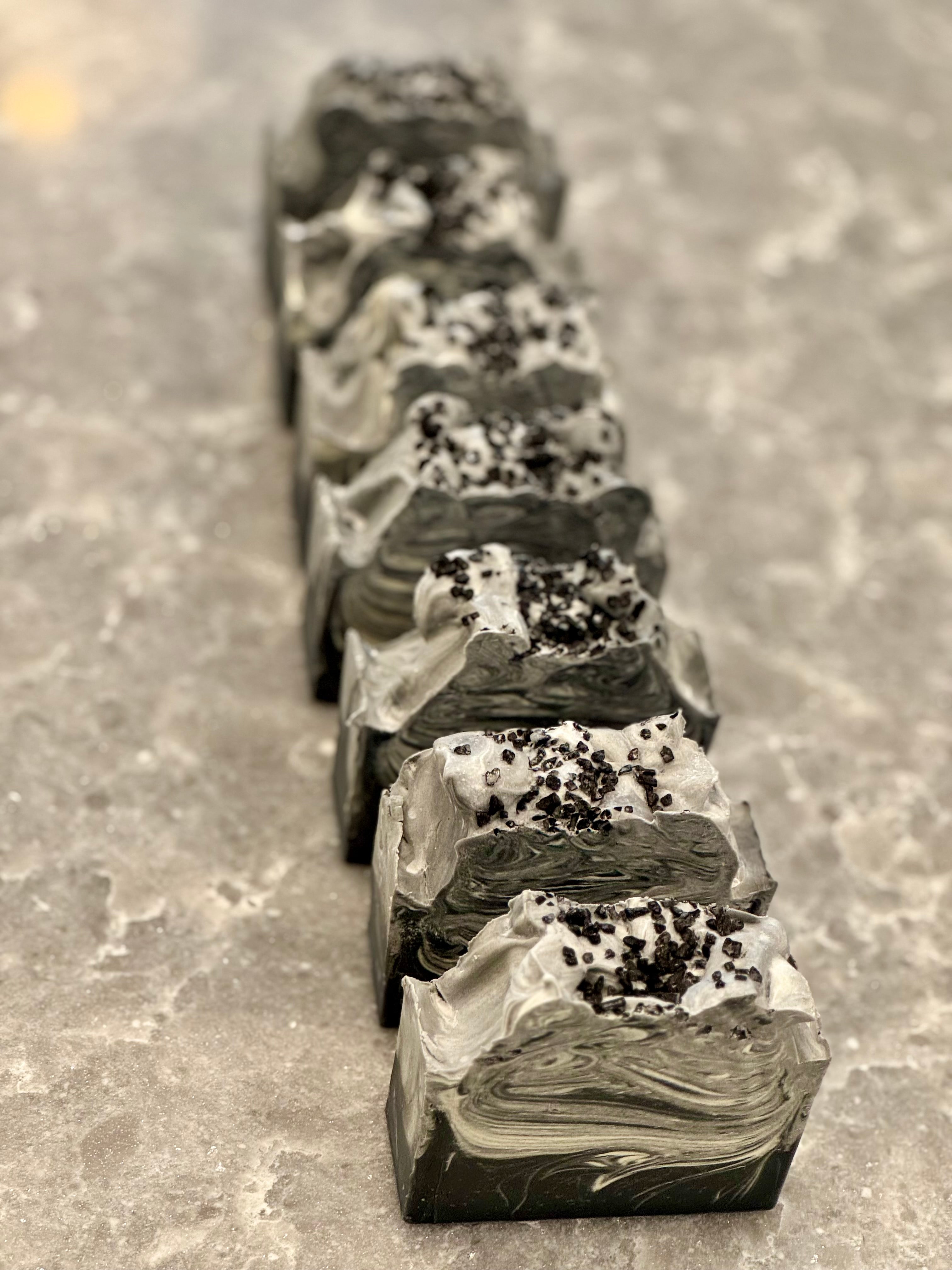 Tallow Spa-Charcoal & Lava Salt Bar