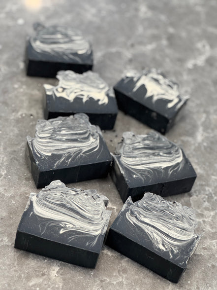 Tallow Spa-Charcoal & Lava Salt Bar