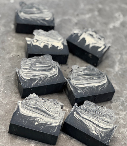 Tallow Spa-Charcoal & Lava Salt Bar